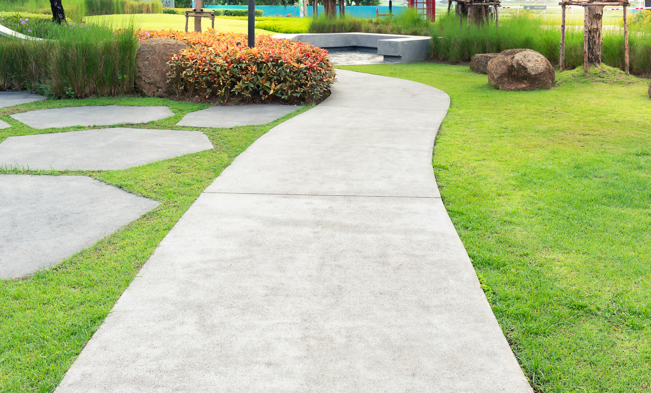 Walkway concrete installation in Minneapolis